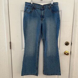 Vintage Jordache Woman's Cool Plus-Size High-Waist Flare Jeans Sz 17/18
